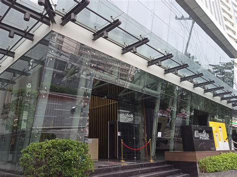 mega one building welcome rotonda|Hidden Resto Bar in QC! Hideout by Fusion GF Megaone .